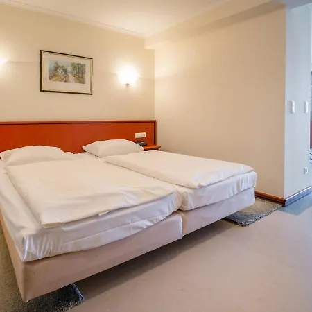 Strandvillen Binz - Mit 1 Schlafzimmer Und Balkon Ah562 *